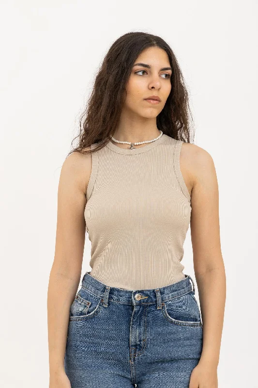 Ribbed Tank Top - It's peppers off shoulder tank