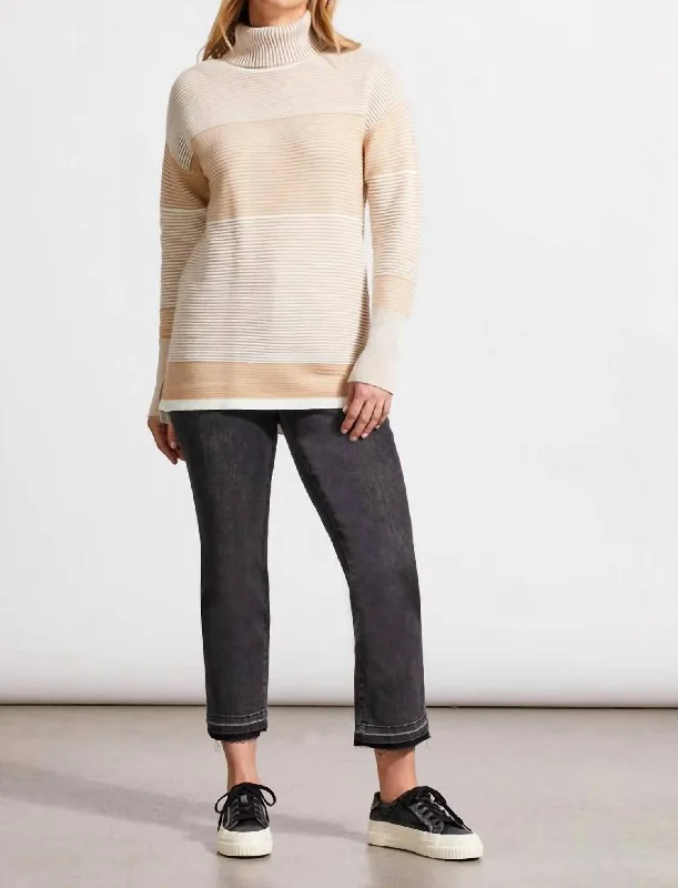 Two-Toned Ottoman Sweater In Cream Seamless Knitted Crochet