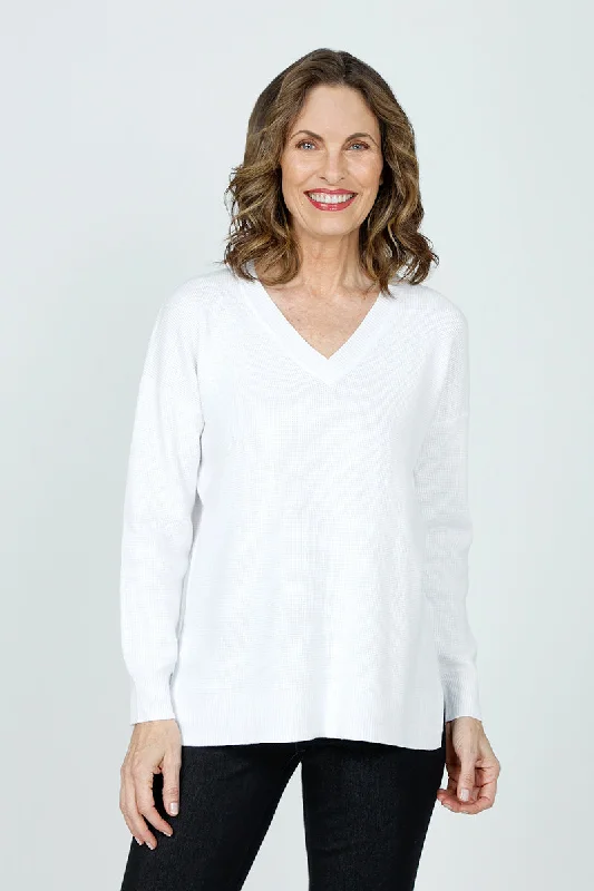 Ten Oh 8 Waffle V Neck Sweater Soft Cozy Warm