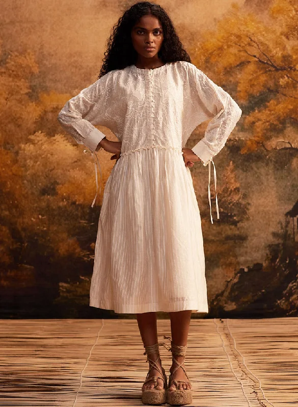 Tobira Dolman Dress