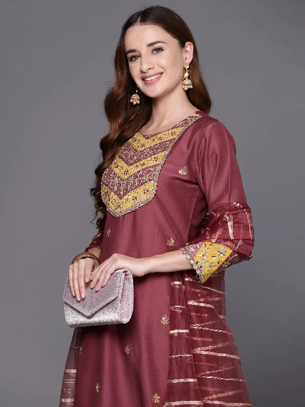 Women's Mauve Embroidered Straight Kurta Trousers With Dupatta Set - Indo Era Trousers practical easy-care Women's Mauve Embroidered Straight Kurta Trousers With Dupatta Set - Indo Era Trousers practical easy-care