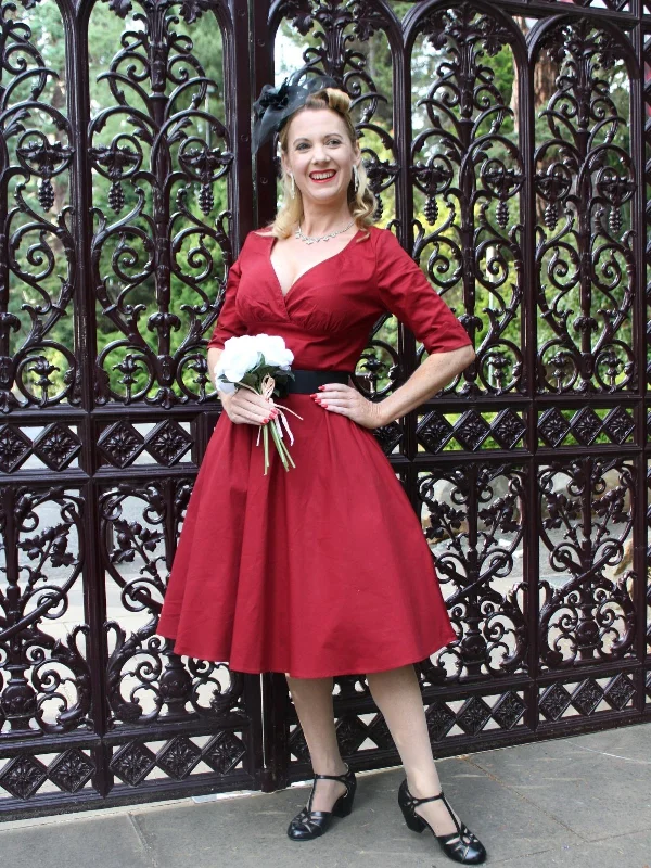 1950s Solid Sweetheart Fold Swing Dress