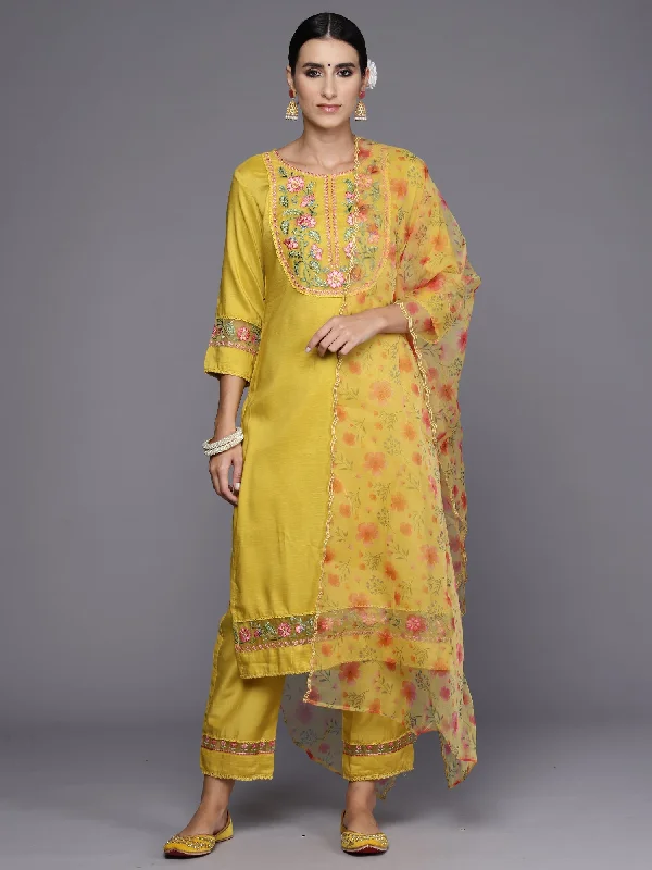Women's Yellow Embroidered Straight Kurta Trousers With Dupatta Set - Indo Era Trousers High Rise Slim Fit Women's Yellow Embroidered Straight Kurta Trousers With Dupatta Set - Indo Era Trousers High Rise Slim Fit