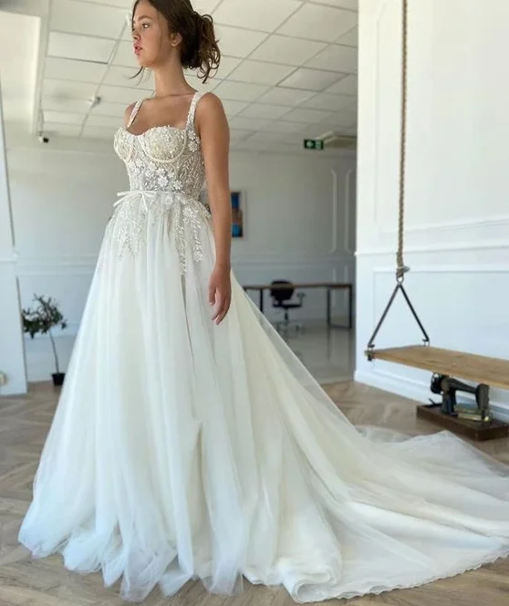 A-line Straps White Prom Dress With Lace     cg20021