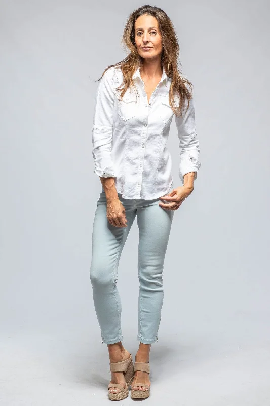 Yarmony Linen Cotton Denim Shirt In White Iron Safe Non-Iron Wrinkle Free